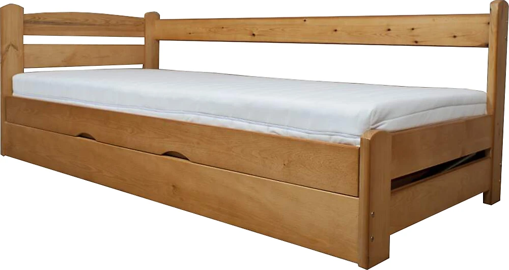 Кровать из массива дерева Умка